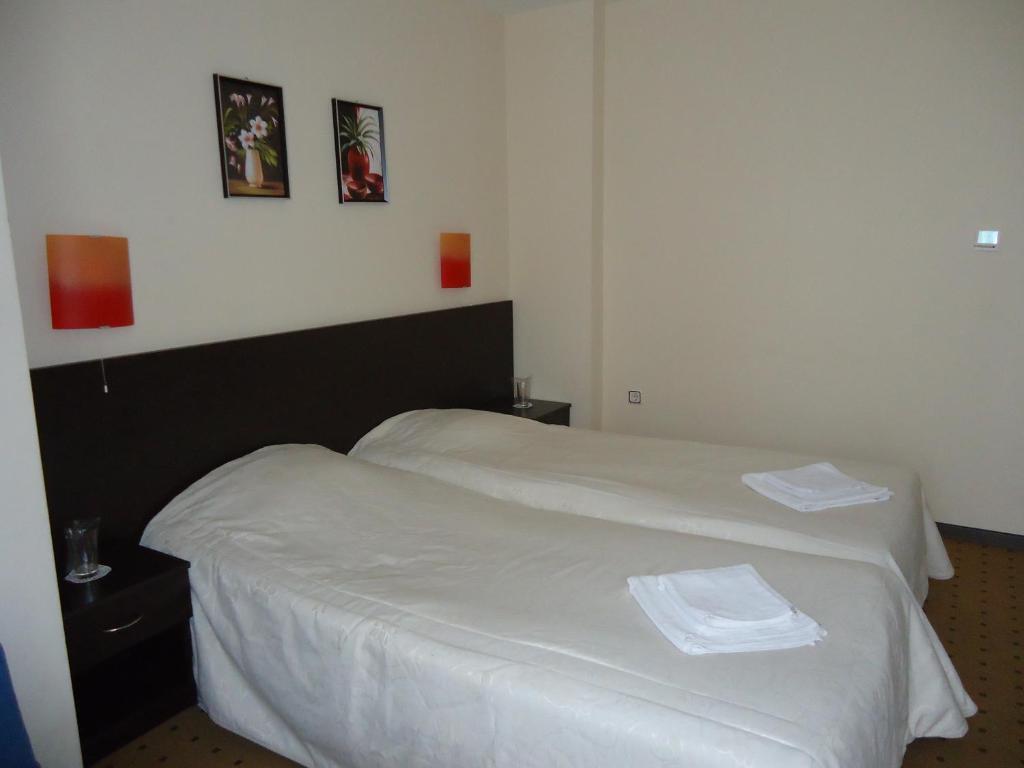 Tropics Hotel Sveti Vlas Quarto foto